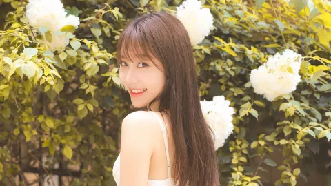 十五的月亮十六圆原因